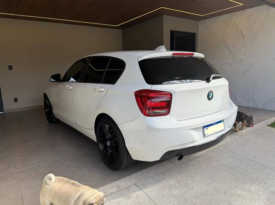 BMW 116i 1.6 16V TURBO GASOLINA 4P AUTOMÁTICO BMW 116i 1.6 16V TURBO GASOLINA 4P AUTOMÁTICO